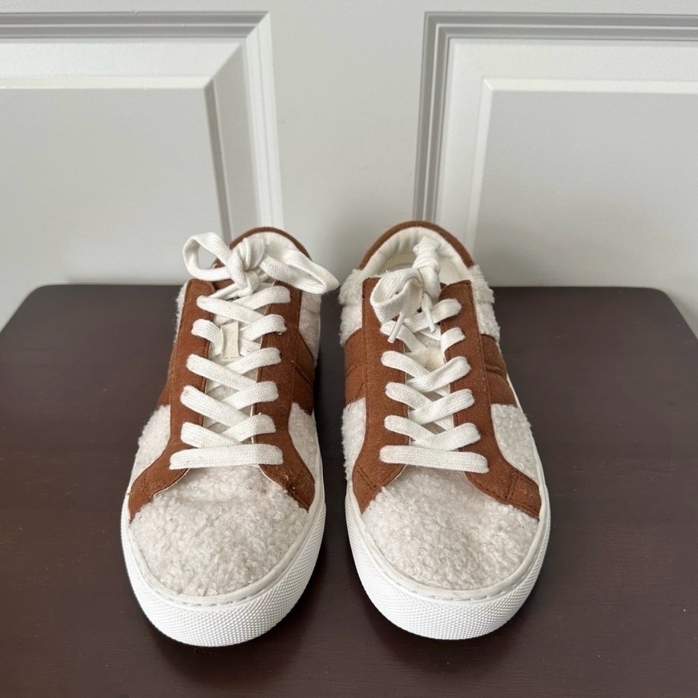 J. Crew Striped White Sherpa Road Trip Sneakers Womens Size 7.5 - Picture 4 of 9